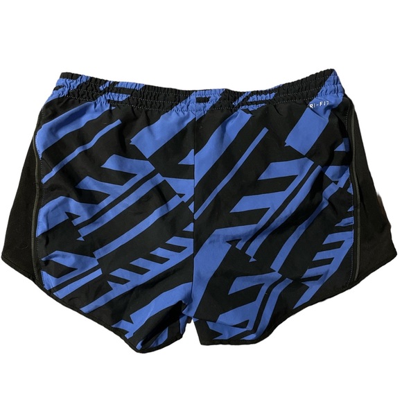 Nike Dri-Fit Women’s Running Shorts - Picture 2 of 10